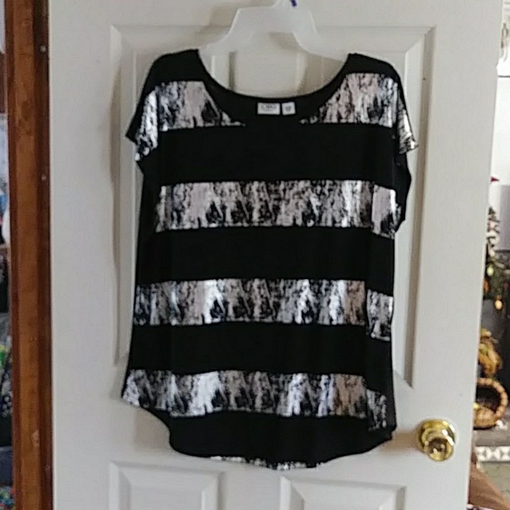 Cato Black & White Top 18/20